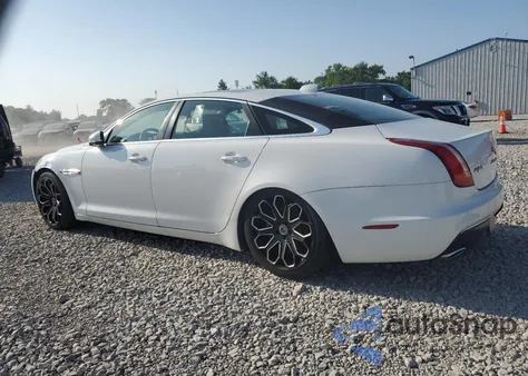 2017 Jaguar Xjl Portfolio z USA, uszkodzony, nr VIN SAJWJ2GD3H8W07844